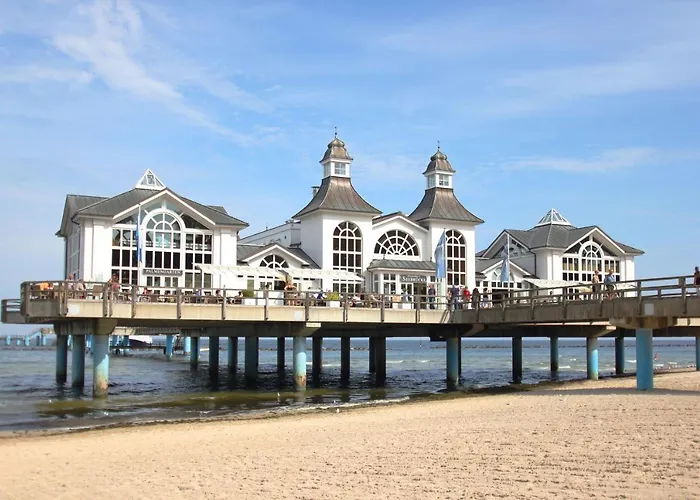 Haus Mit Seeblick, Gratis Nutzung Vom Ahoi Erlebnisbad Und Sauna In - Faehrhaus Nr 14 Feriehus Sellin (Rugen)