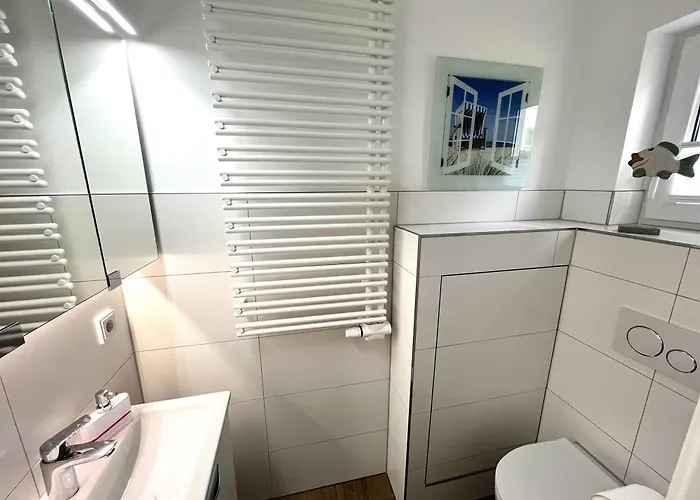 Feriehus Haus Mit Seeblick, Gratis Nutzung Vom Ahoi Erlebnisbad Und Sauna In - Faehrhaus Nr 14 Sellin (Rugen)