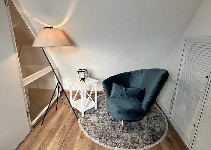 Haus Mit Seeblick, Gratis Nutzung Vom Ahoi Erlebnisbad Und Sauna In - Faehrhaus Nr 14 Feriehus